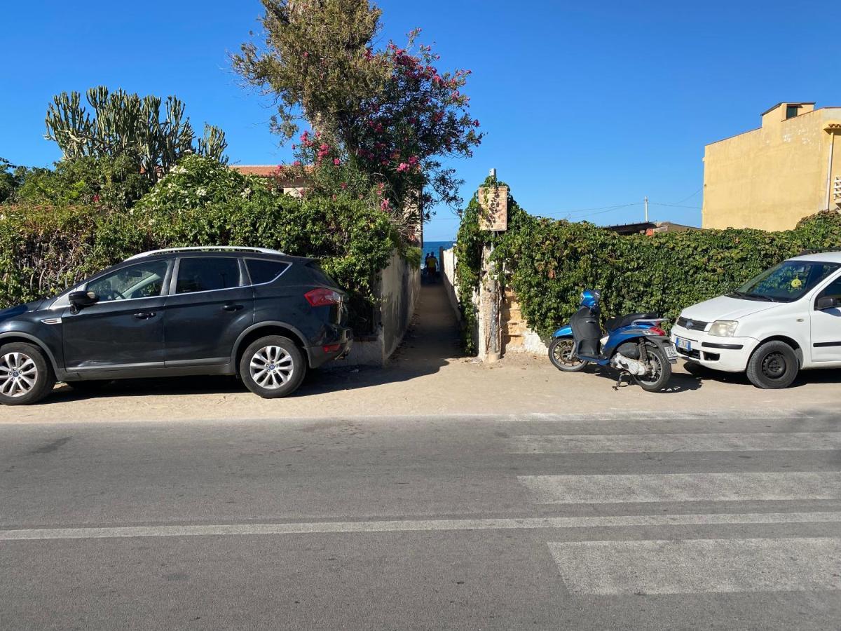Limoneto Apartment Trabia Luaran gambar