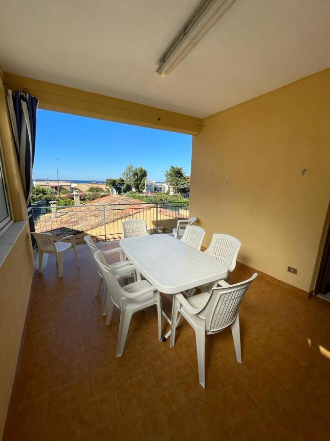 Limoneto Apartment Trabia Luaran gambar