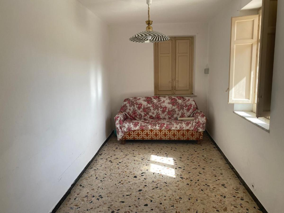 Limoneto Apartment Trabia Luaran gambar